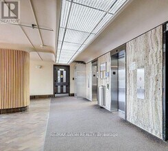 1 Massey Square in Toronto, ON - Building Photo - Building Photo