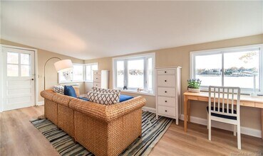 99 Great Harbor Rd in Guilford, CT - Building Photo - Building Photo