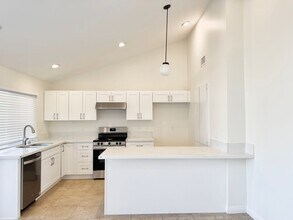 6511 San Gabriel Cir in Buena Park, CA - Building Photo - Building Photo