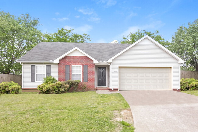 property at 2915 Boyle Ct