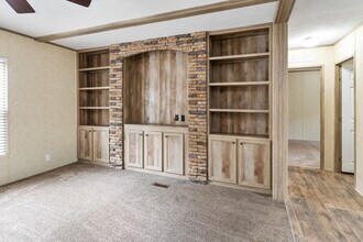 204 Wild Flower Dr in Gun Barrel City, TX - Building Photo - Building Photo