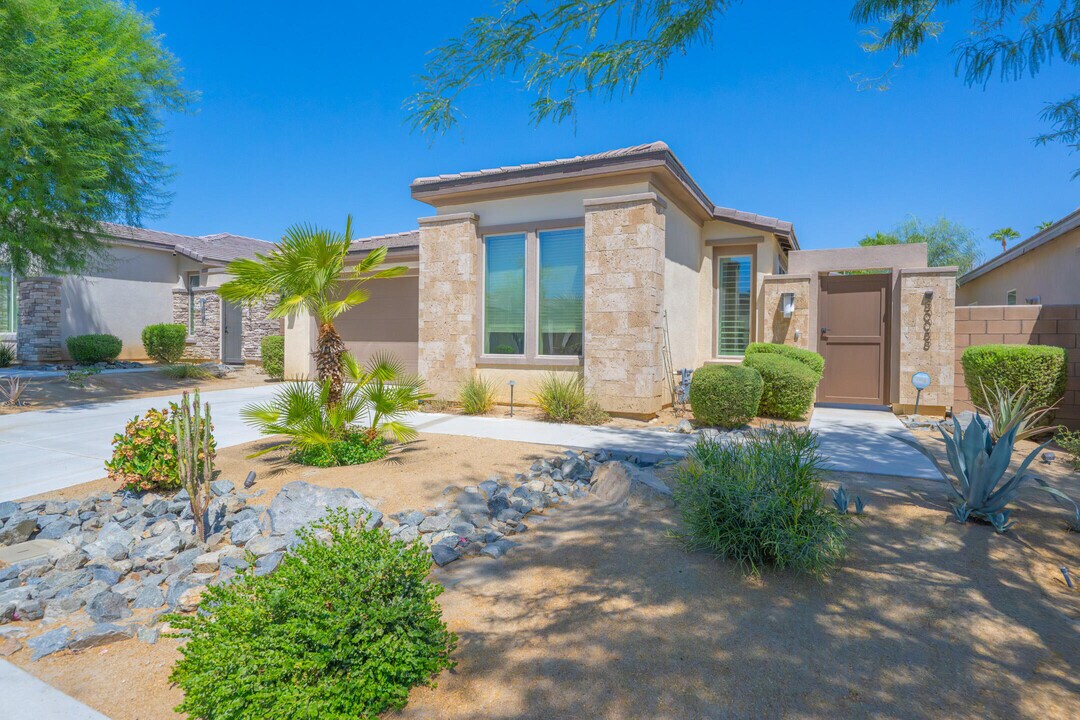 80088 Canyon Club Ct. in Indio, CA - Building Photo