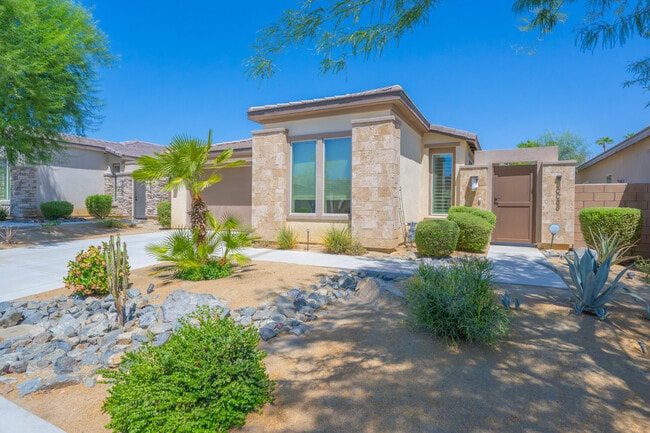 property at 80088 Canyon Club Ct.