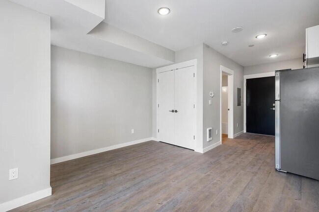 8854 Delridge Wy SW in Seattle, WA - Building Photo - Building Photo