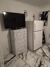 2380 S Bardell Ave in Fresno, CA - Building Photo - Building Photo