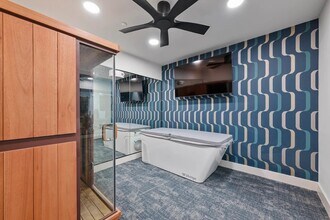 1888 Brittmoore Rd in Houston, TX - Building Photo - Building Photo