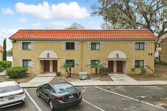 5811 Atlantic Blvd in Jacksonville, FL - Foto de edificio - Building Photo