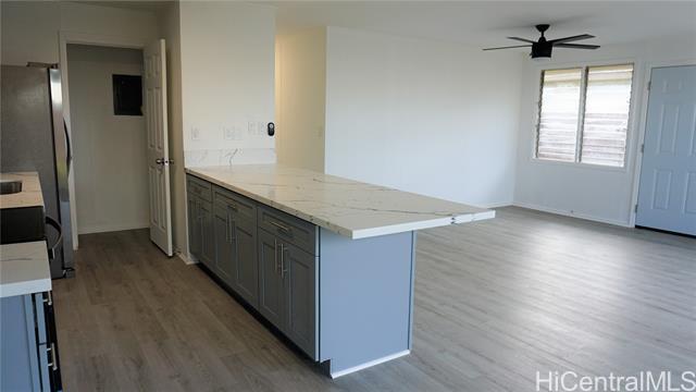 85-121-121 Ala Walua St in Waianae, HI - Building Photo