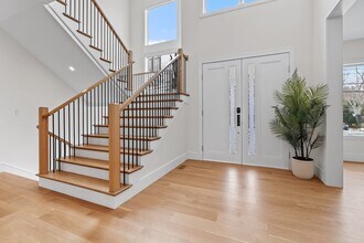 5 Colonial Rd in Needham, MA - Building Photo - Building Photo