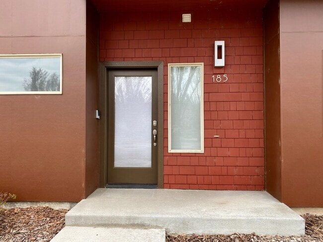 185 Eagle Crest Dr in The Dalles, OR - Building Photo - Building Photo
