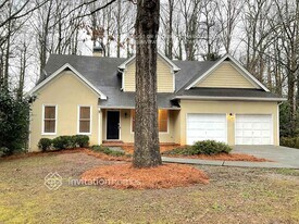 1916 Bonaventure Way in Marietta, GA - Building Photo