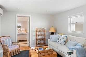 13 Tildean Ln in Bayville, NY - Building Photo - Building Photo