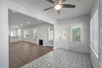 424 53rd St in West Palm Beach, FL - Building Photo - Building Photo