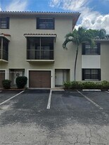9846 Hammocks Blvd in Miami, FL - Building Photo
