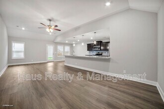 211 King Rd in Clarksville, TN - Building Photo - Building Photo