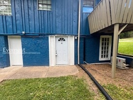 5727 N Morgan Ln, Unit 4 in Chattanooga, TN - Building Photo