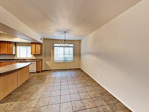 16825 N 14th St-Unit -79 in Phoenix, AZ - Building Photo - Building Photo