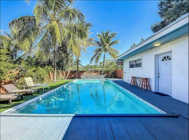 property at 1416 NW 6th Ave