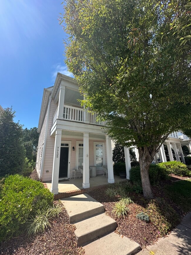 property at 7735 Acc Blvd
