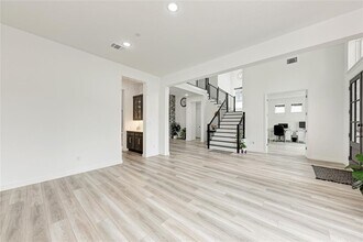 2420 Novara Trl in Leander, TX - Building Photo - Building Photo