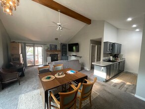 1801 Brenda Dr in Bellevue, NE - Building Photo - Building Photo