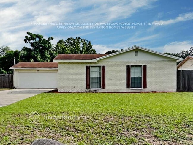 property at 614 W Windhorst Rd