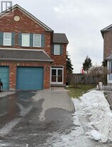 2944 Westbury Ct in Mississauga, ON - Building Photo