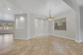 4120 Lower Saxon Ave in North Las Vegas, NV - Building Photo - Building Photo