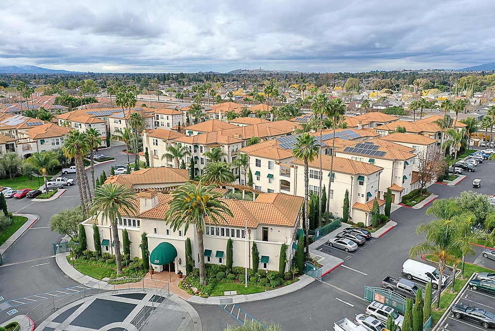 Palma Sorrento at Palm Valley in San Jose, CA - Foto de edificio