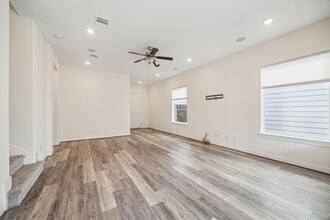 10405 Tranquil Cove Dr in Houston, TX - Building Photo - Building Photo