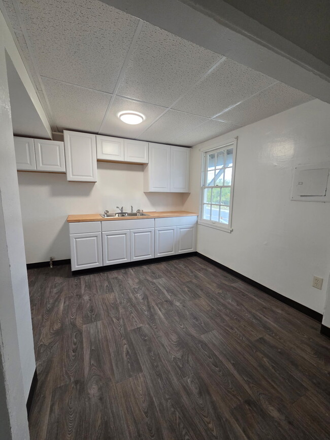 property at 1411 NW Carden Ave