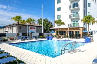 The Breeze in Winter Haven, FL - Building Photo - Building Photo