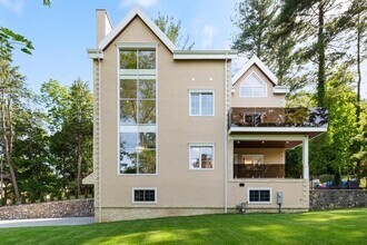 58 Chestnut St in Lynnfield, MA - Building Photo - Building Photo