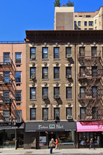 270 E 72nd St in New York, NY - Building Photo - Building Photo