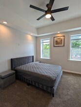 3520 E Fayette St in Baltimore, MD - Building Photo - Building Photo