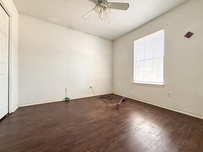 1133 Misty Acres Dr in New Braunfels, TX - Building Photo - Building Photo