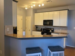 20982 Waterside Dr in Lago Vista, TX - Building Photo - Building Photo