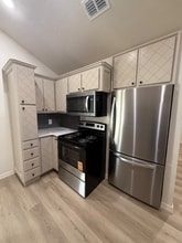 2129 Country Meadows Dr in Clovis, NM - Building Photo - Building Photo