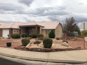 3695 Rachel Dr in Santa Clara, UT - Building Photo - Building Photo