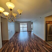 16925 Stonewall Dr in Jackson, WI - Building Photo