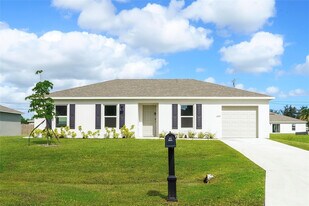 1229 SW San Antonio Ave in Port St. Lucie, FL - Building Photo