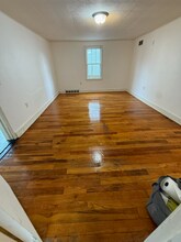 1838 Spohn Ave in Madison, WI - Foto de edificio - Building Photo