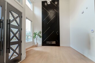 2485 Guilford Dr in Abbotsford, BC - Building Photo - Building Photo