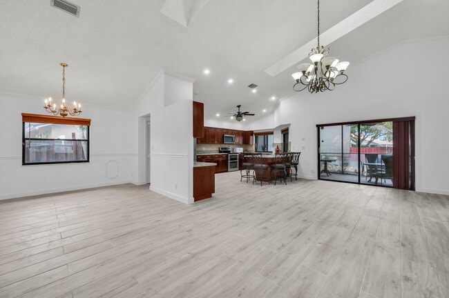 7619 Silver Woods Ct in Boca Raton, FL - Building Photo - Building Photo