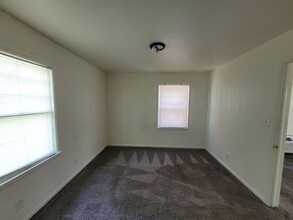 847 S Terrace Dr-Unit -847 in Wichita, KS - Building Photo - Building Photo