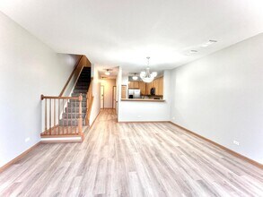 2509 Oneida Ln in Naperville, IL - Building Photo - Building Photo