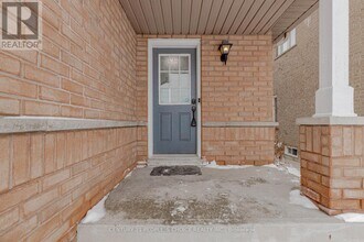 5844 Gant Crescent in Mississauga, ON - Building Photo - Building Photo