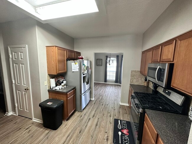 5026 Forest Hurst Dr in Spring, TX - Building Photo - Building Photo