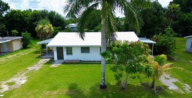property at 559-561 Wood Ave