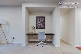 550 Moreland Way in Santa Clara, CA - Building Photo - Building Photo